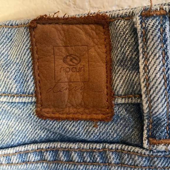 Rip curl fly button up distressed 5 juniors denim summer shorts high rise surf - Picture 4 of 9